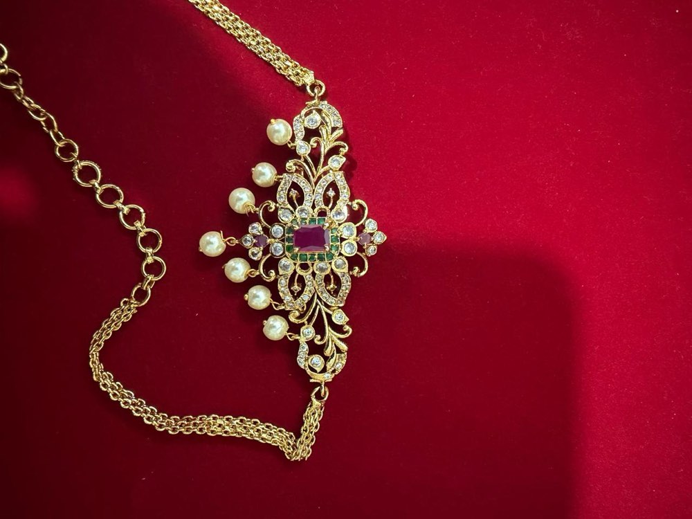 Choker — Design 03