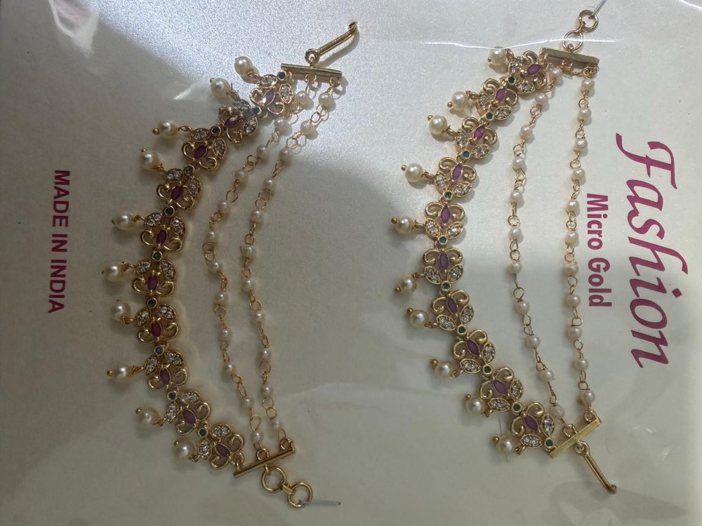Earrings — Design 03