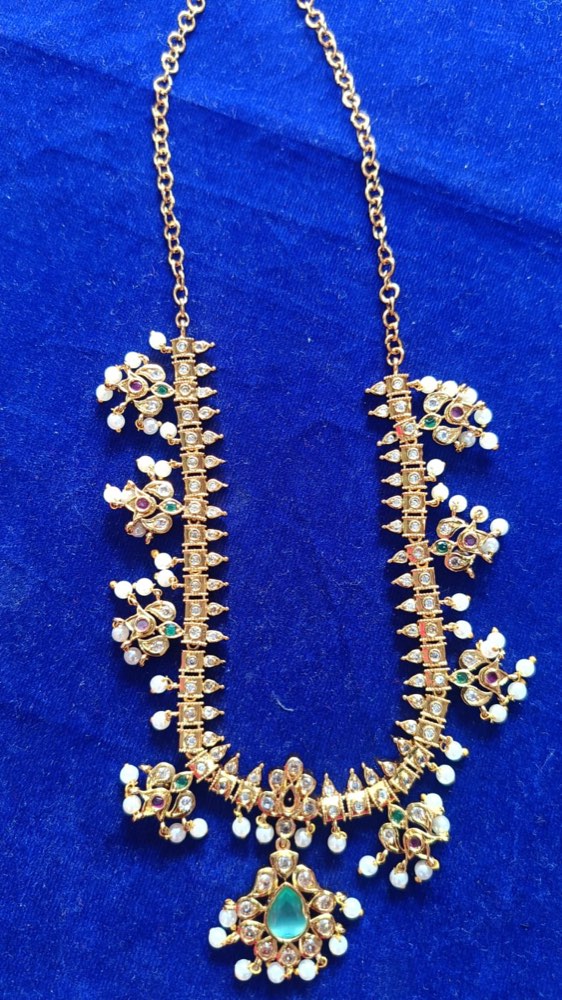 Necklace — Design 06