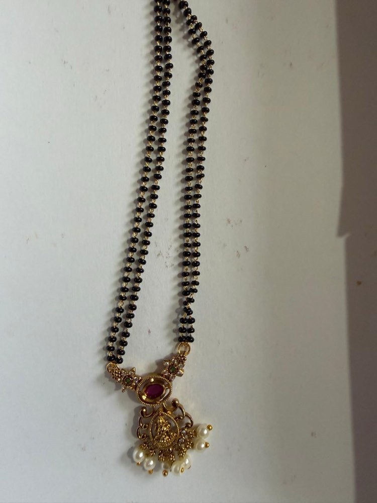 Short Mangalsutra — Design 12